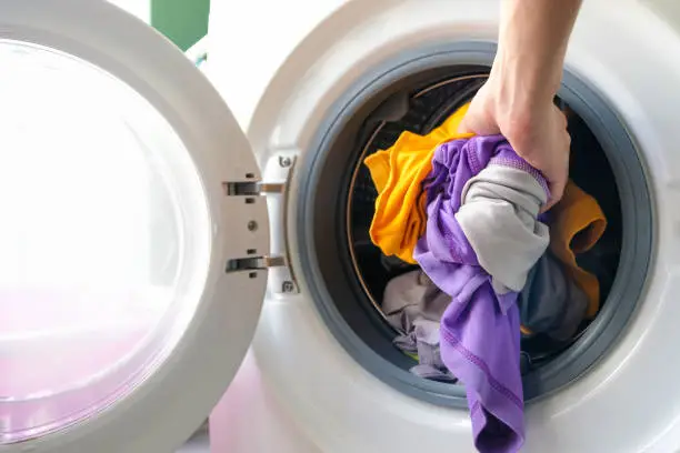 About La Gente Laundromat